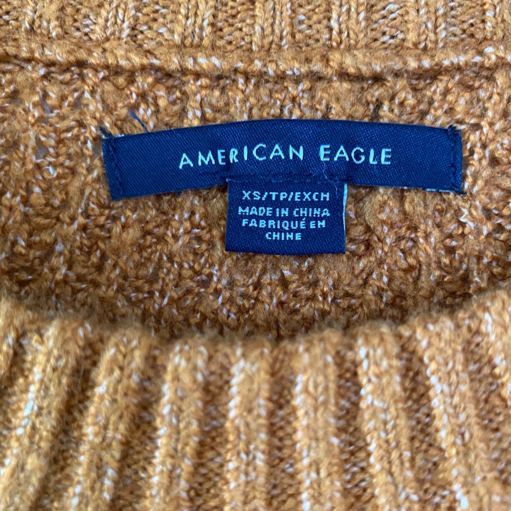 American Eagle sweater